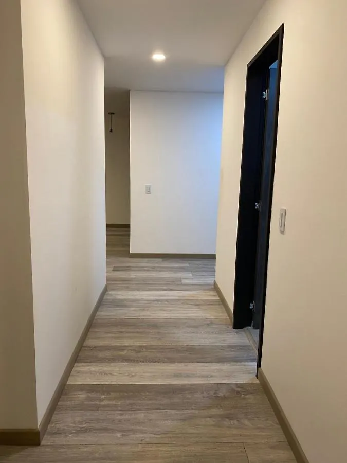 Amplio Iluminado Comodo, 3 Habitaciones Internet Bogotá Appartamento