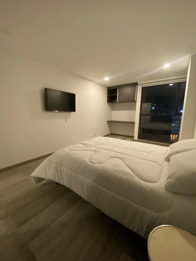 Appartamento Amplio Iluminado Comodo, 3 Habitaciones Internet Bogotá Colombia